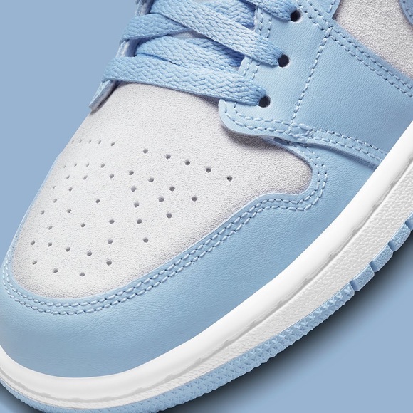 Nike Air Jordan 1 Low Grey White Aluminum Blue UNC Shoes DC0774-050 Womens Sizes - Picture 6 of 7